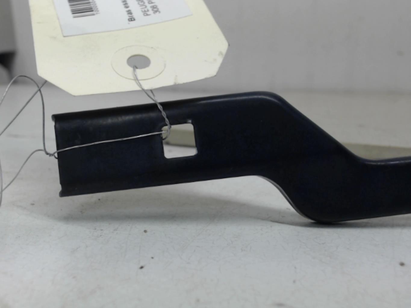 Braccio tergicristallo anteriore sinistro PEUGEOT 308 1 SW PHASE 2 BREAK Diésel - 1