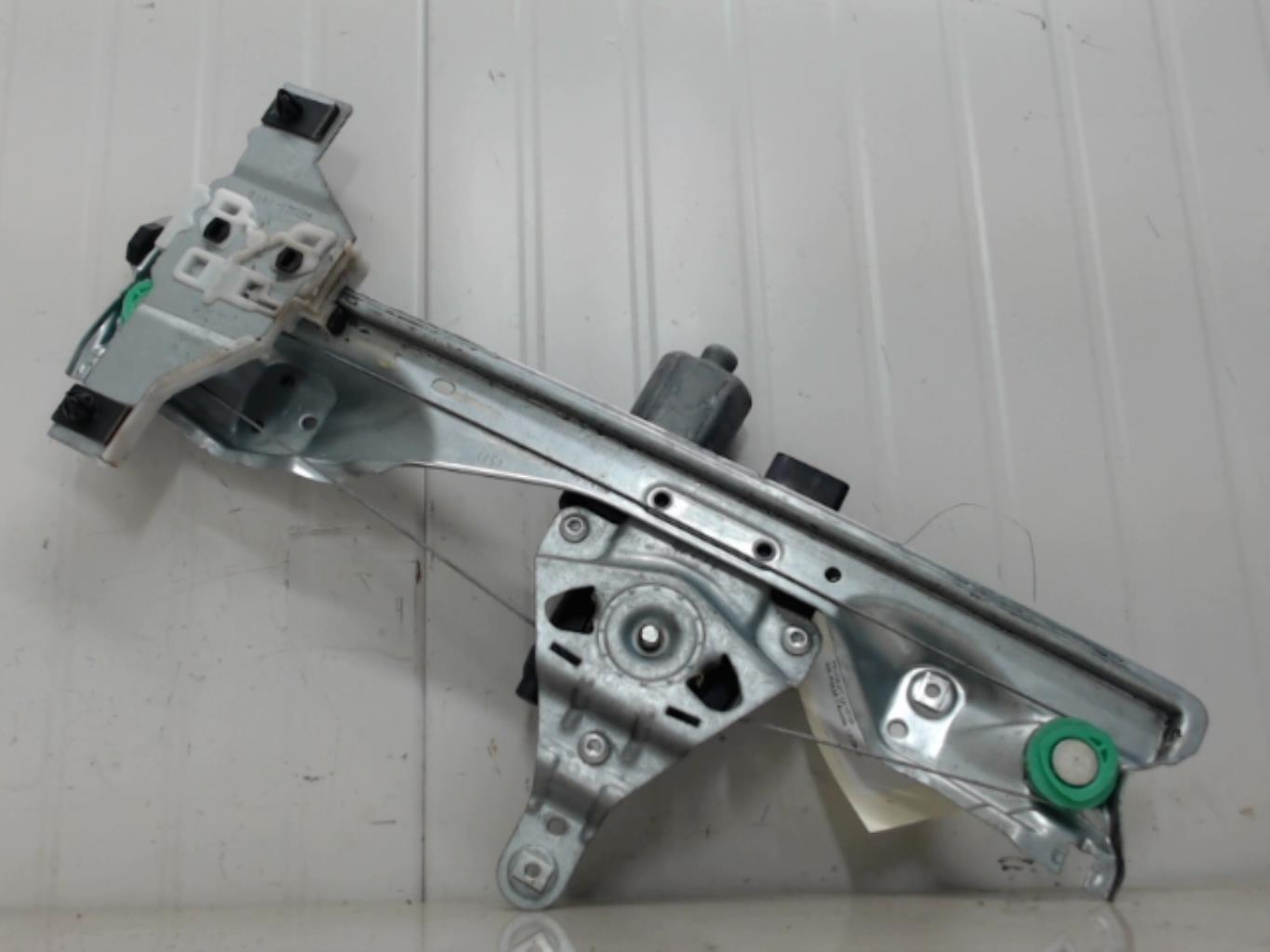 Alzacristalli elettrico posteriore sinistro PEUGEOT 308 1 SW PHASE 2 BREAK Diésel - 1
