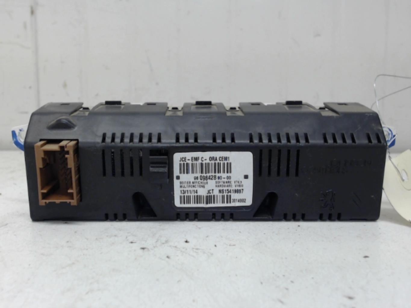 Monitor display FIAT SCUDO 2 Diésel - 1