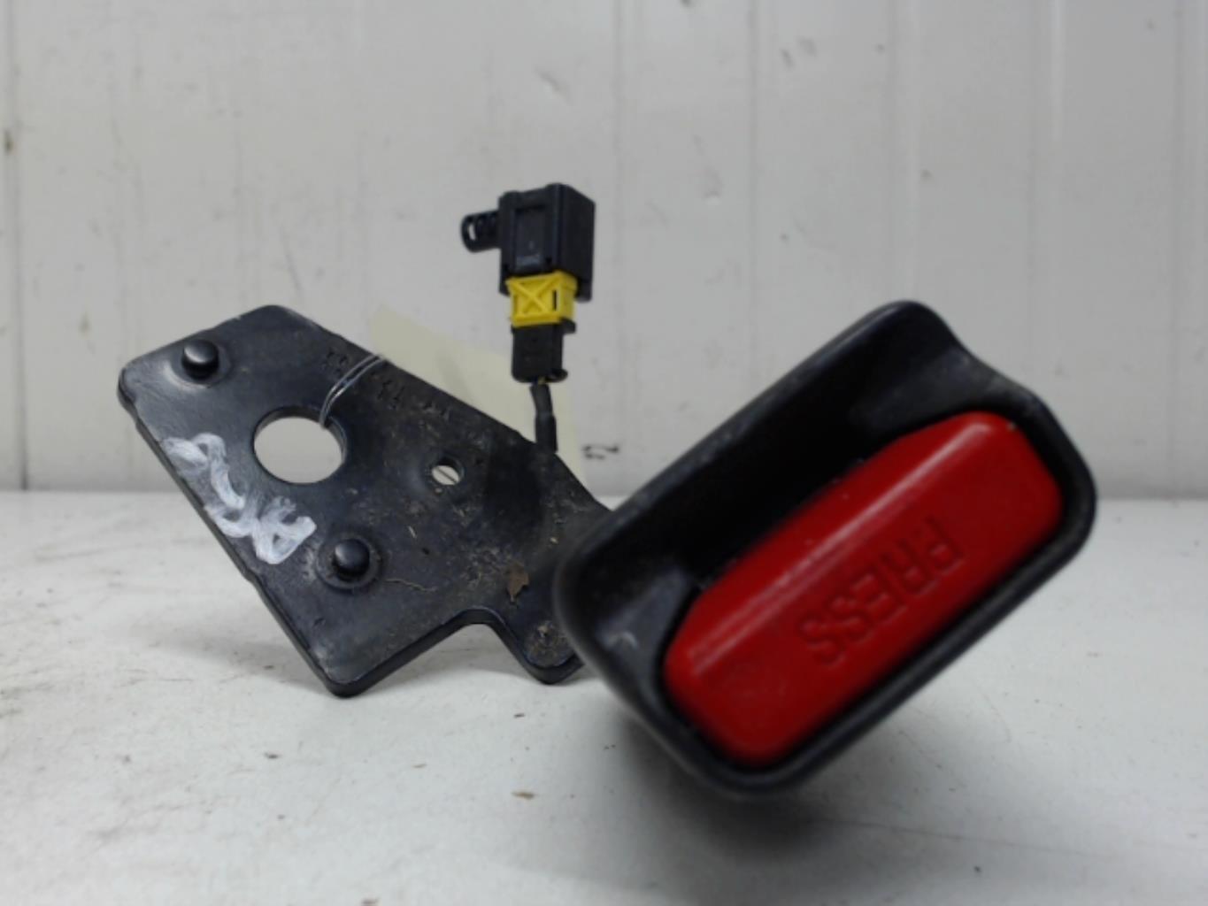 Aggancio cintura sicurezza posteriore sinistro CITROEN C4 2 PHASE 1 Diésel - 1