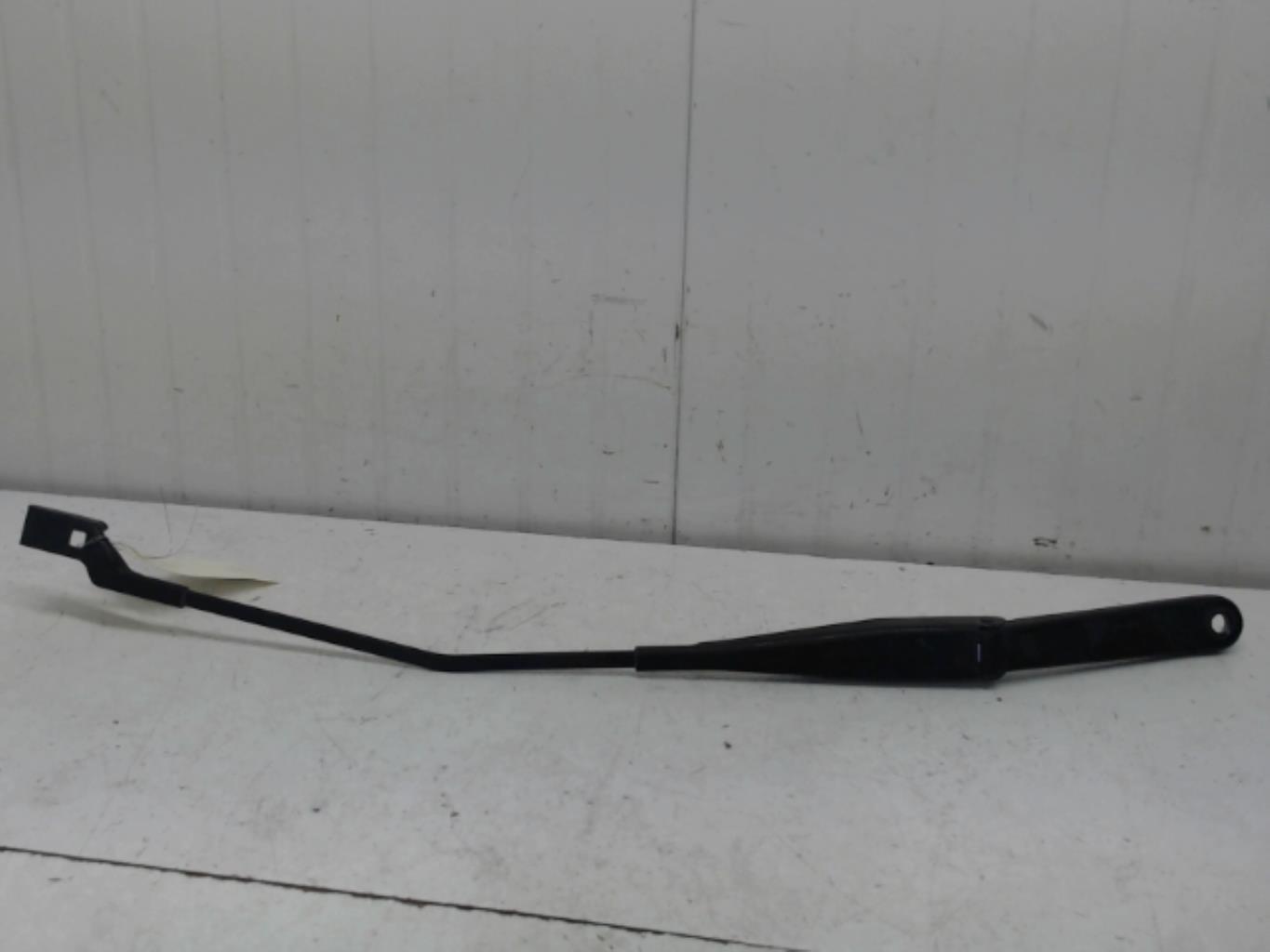 Braccio tergicristallo anteriore destro FORD FIESTA 6 PHASE 1 Diésel - 1