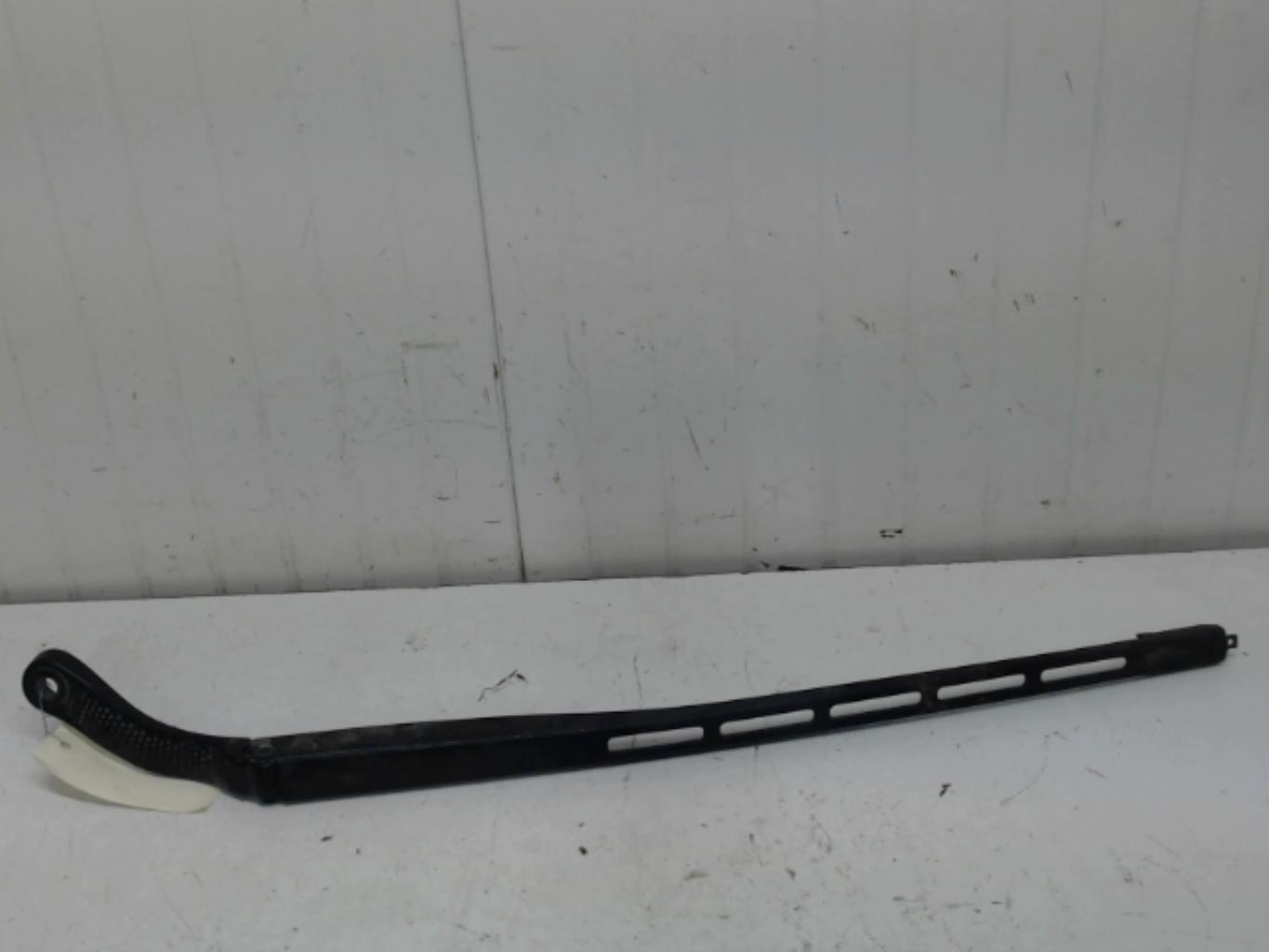 Braccio tergicristallo anteriore destro PEUGEOT 307 PHASE 2 CABRIOLET Diésel - 1