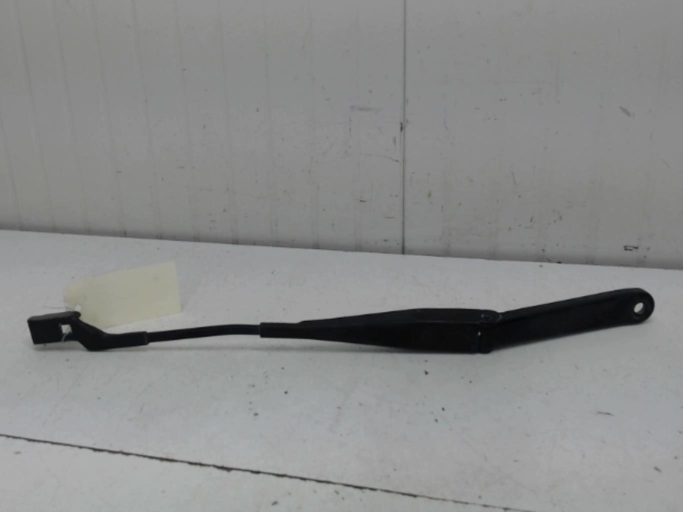 Braccio tergicristallo anteriore sinistro FORD FIESTA 6 PHASE 1 Diésel - 1