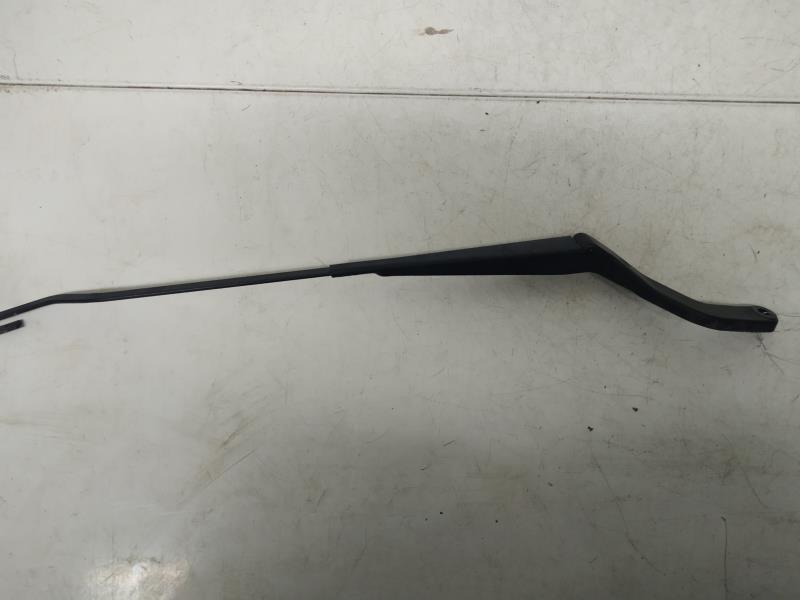 Braccio tergicristallo anteriore destro PEUGEOT 106 PHASE 2 Diésel - 1