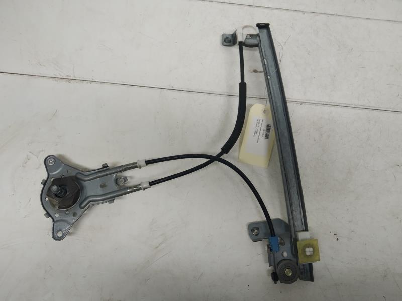 Alzacristalli manuale posteriore sinistro PEUGEOT 106 PHASE 2 Diésel - 1