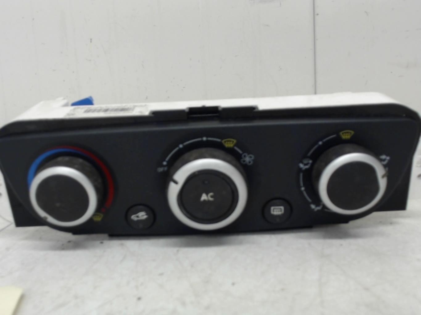Commande chauffage RENAULT MEGANE 3 PHASE 2 Diesel - 1