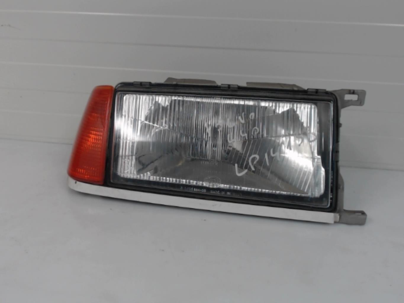 Gruppo ottico anteriore principale destro (luci)(faro) VOLVO 440 PHASE 1 Gasolina - 1