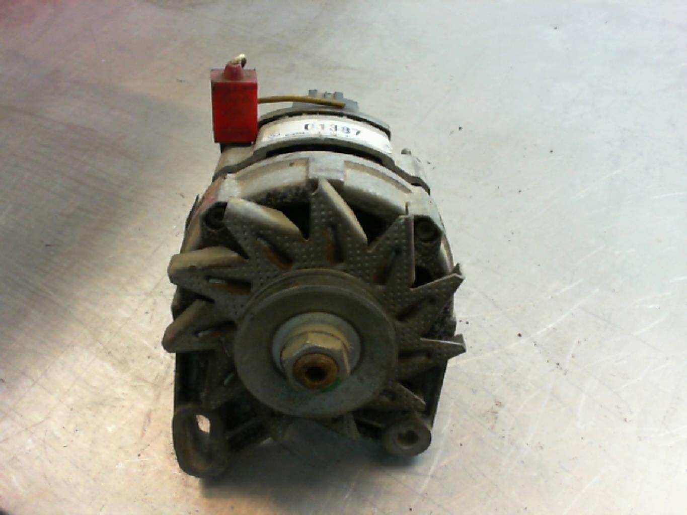 Alternatore PEUGEOT 305  - 1
