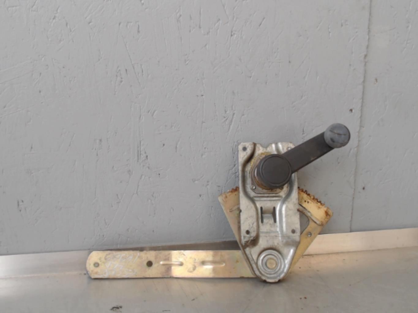Alzacristalli manuale posteriore destro FORD ESCORT 6  - 1