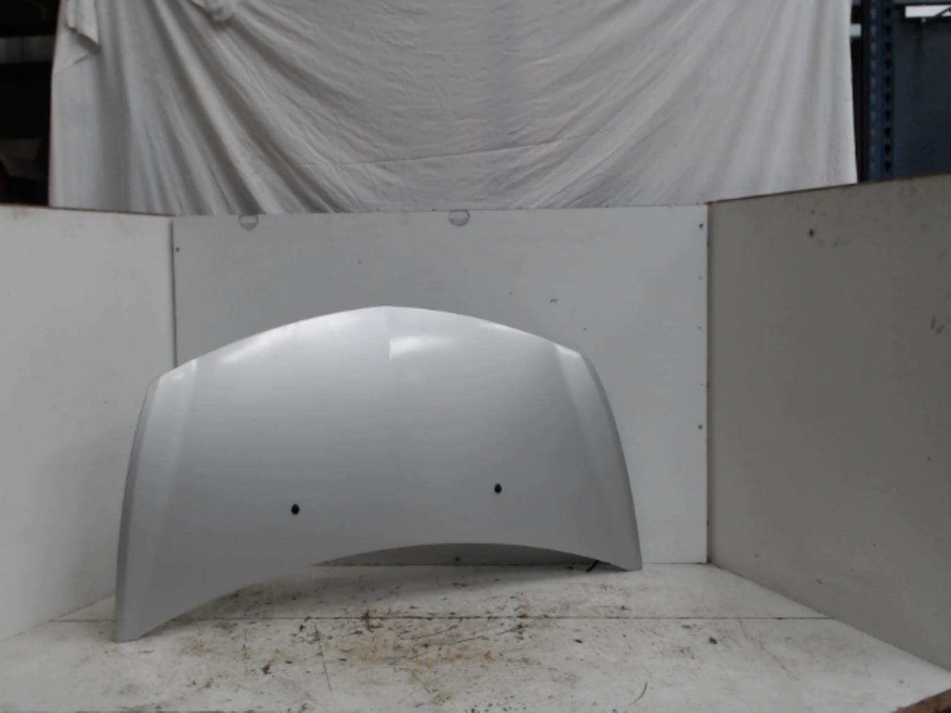 Capot RENAULT CLIO 3 PHASE 1 Diesel - 1