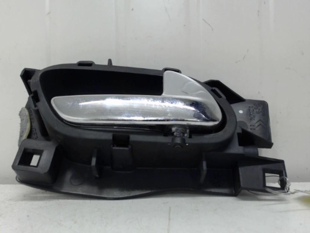 Maniglia interna anteriore destra PEUGEOT 407 PHASE 1 BREAK Diésel - 1