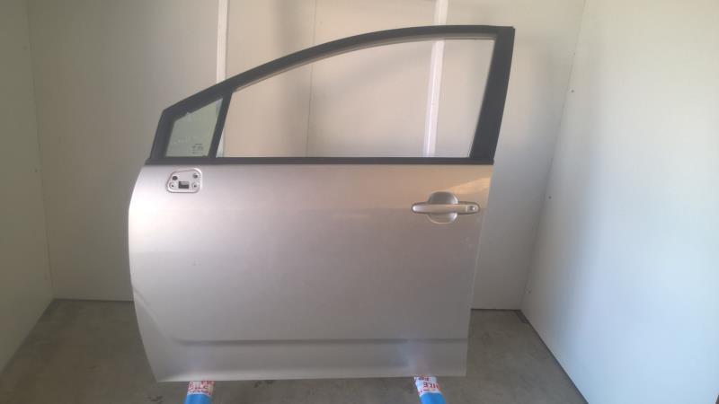 Portiera anteriore sinistra TOYOTA COROLLA VERSO 2 PHASE 1 Diésel - 1