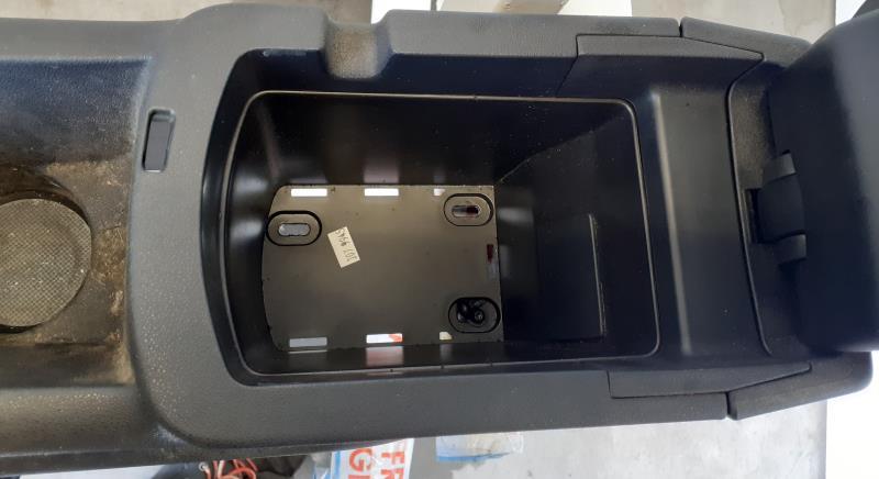 Console central (interieur plastique) CITROEN C4 2 PHASE 1 Diesel - 1