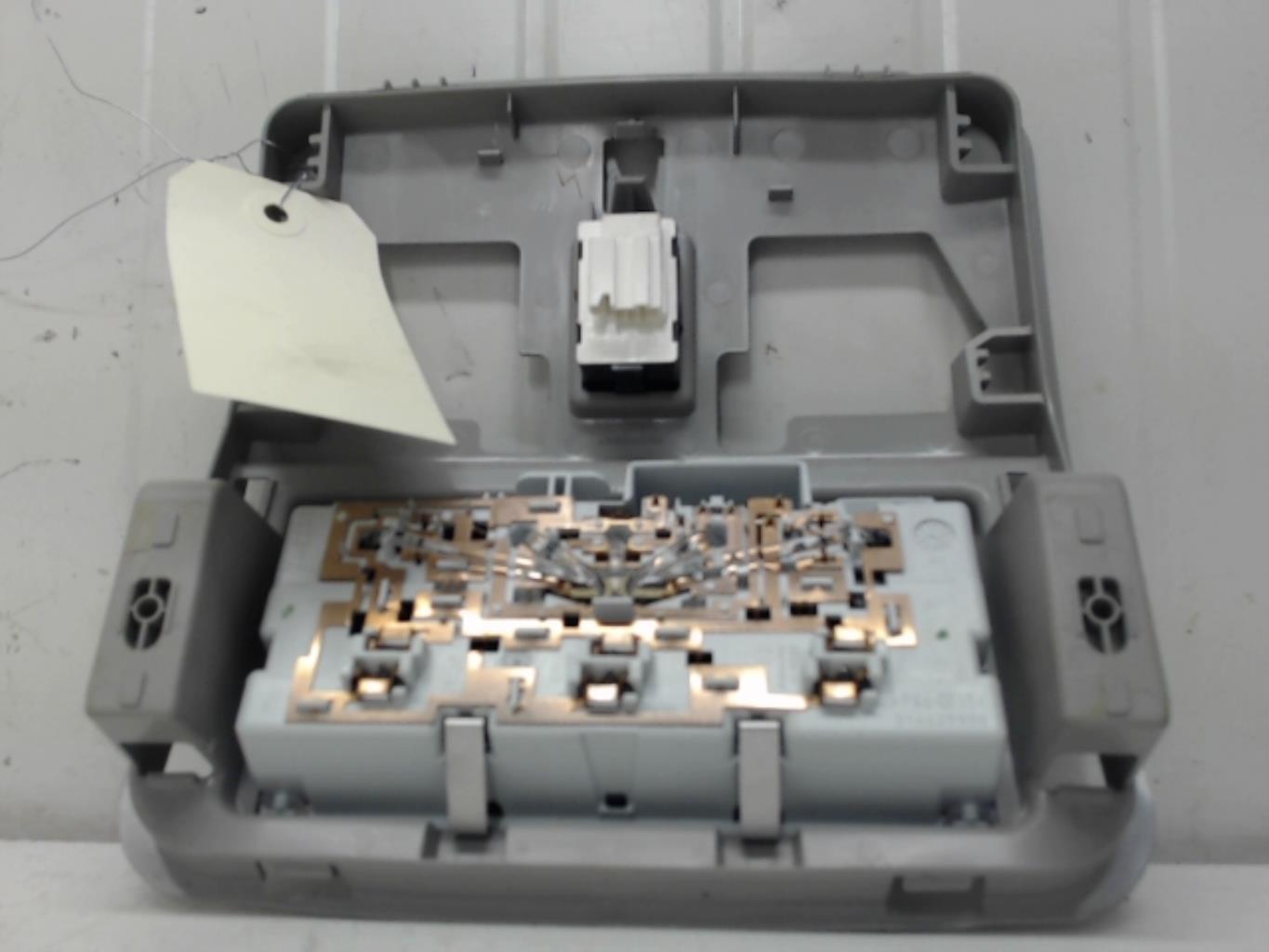 Eclairage de plafonnier OPEL MERIVA B PHASE 1 Diesel - 1