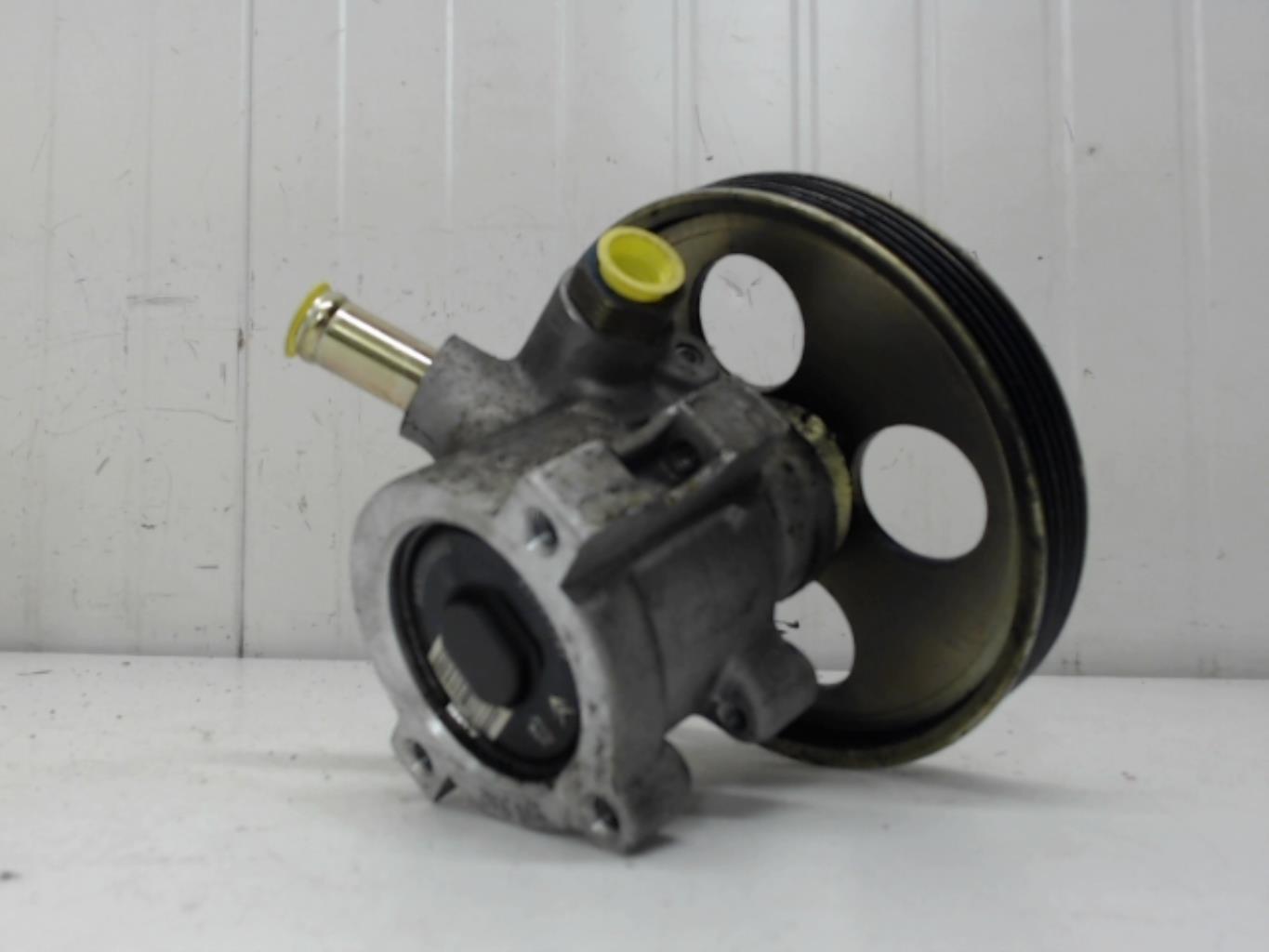 Pompe de direction PEUGEOT 306 PHASE 2 Essence - 1