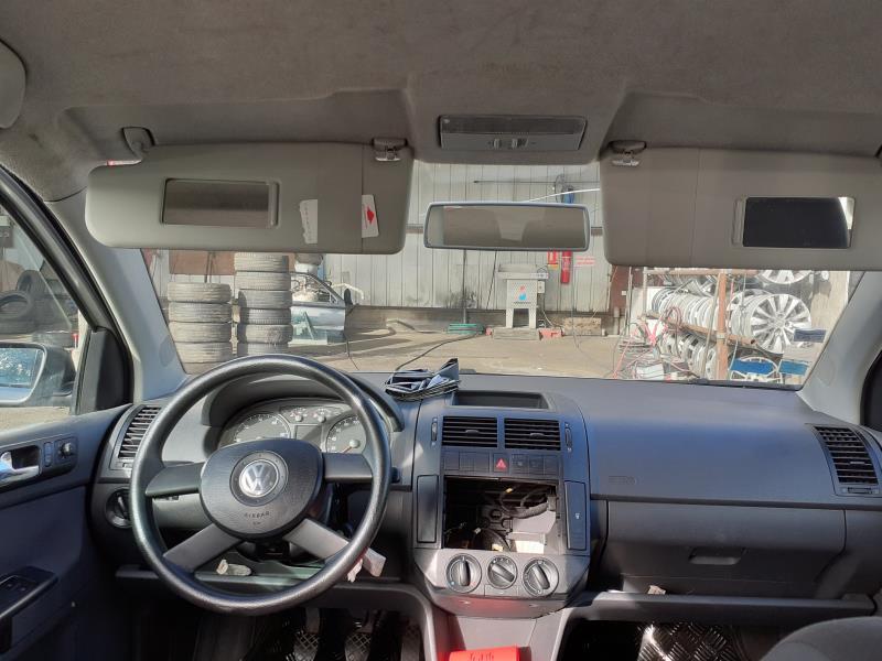 Neiman VOLKSWAGEN POLO 4 PHASE 1 Essence - 1