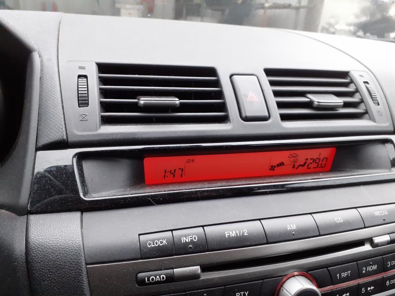 Bouton de warning MAZDA 3 1 PHASE 2 Diesel - 1