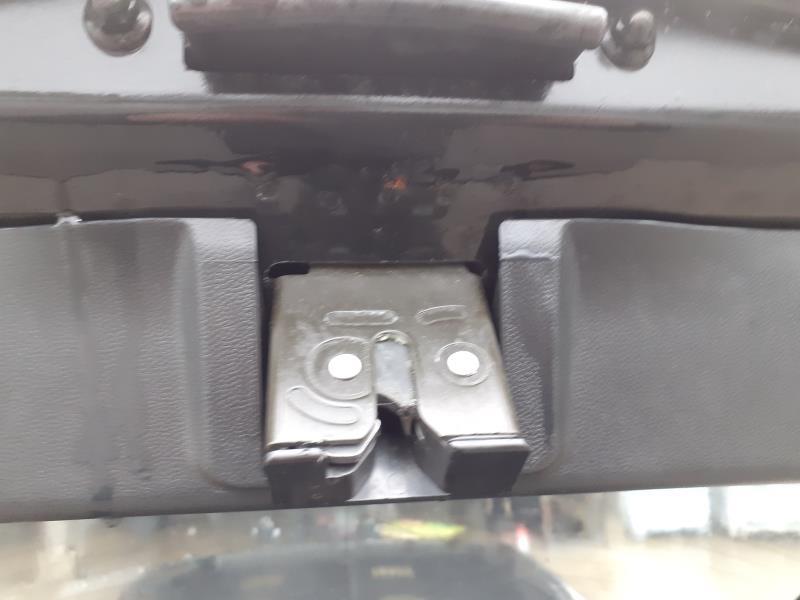 Serrure de coffre MAZDA 3 1 PHASE 2 Diesel - 1