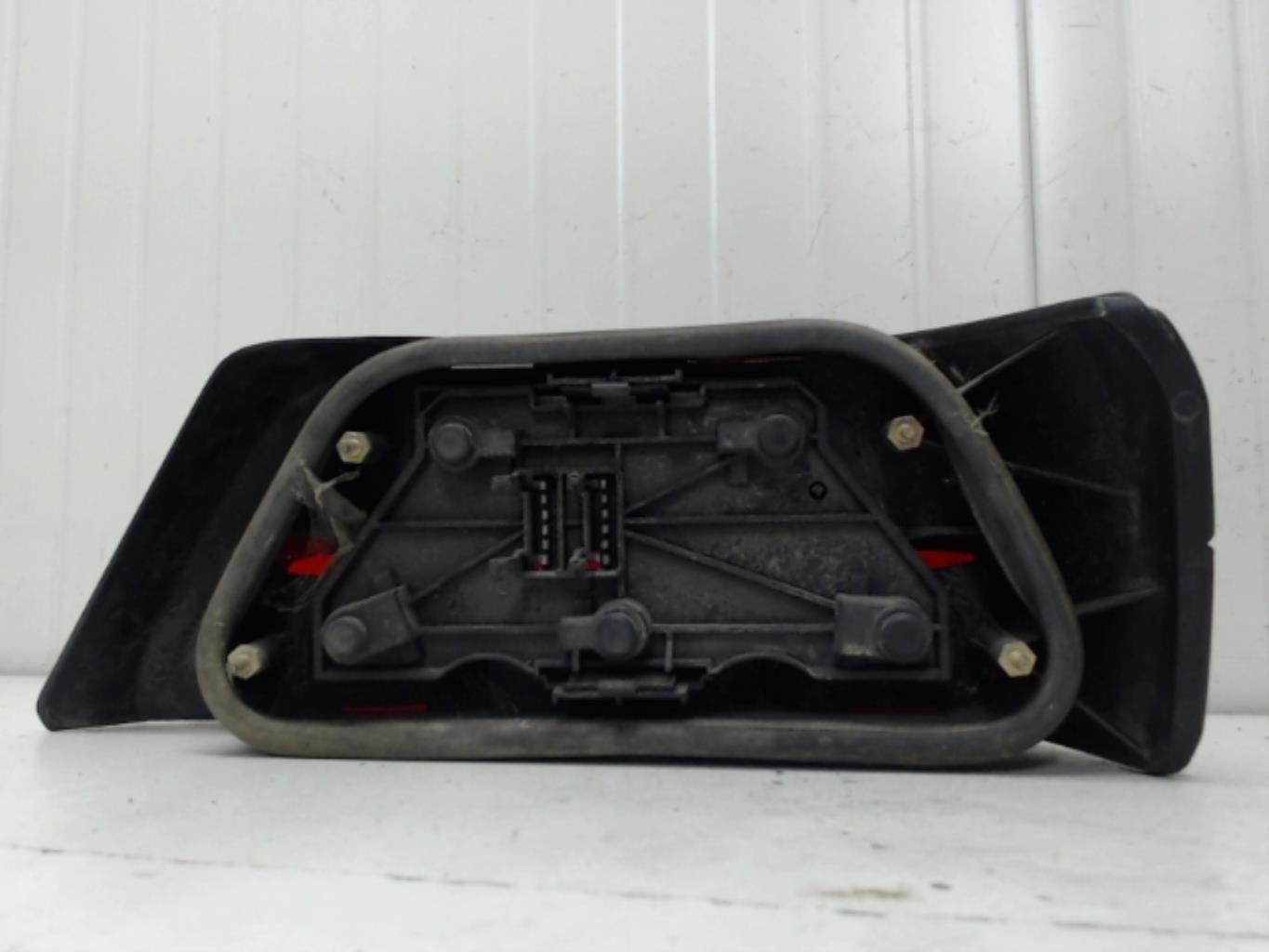 Fanale posteriore principale sinistro (luci) PEUGEOT 605 PHASE 2 Diésel - 1