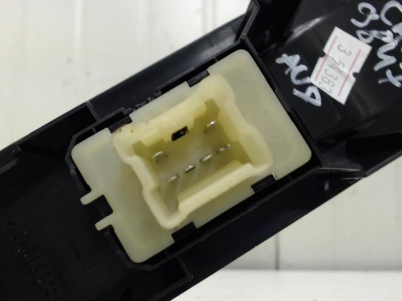 Interruttore lavacristalli anteriore destro RENAULT CAPTUR 1 PHASE 1 Gasolina - 1