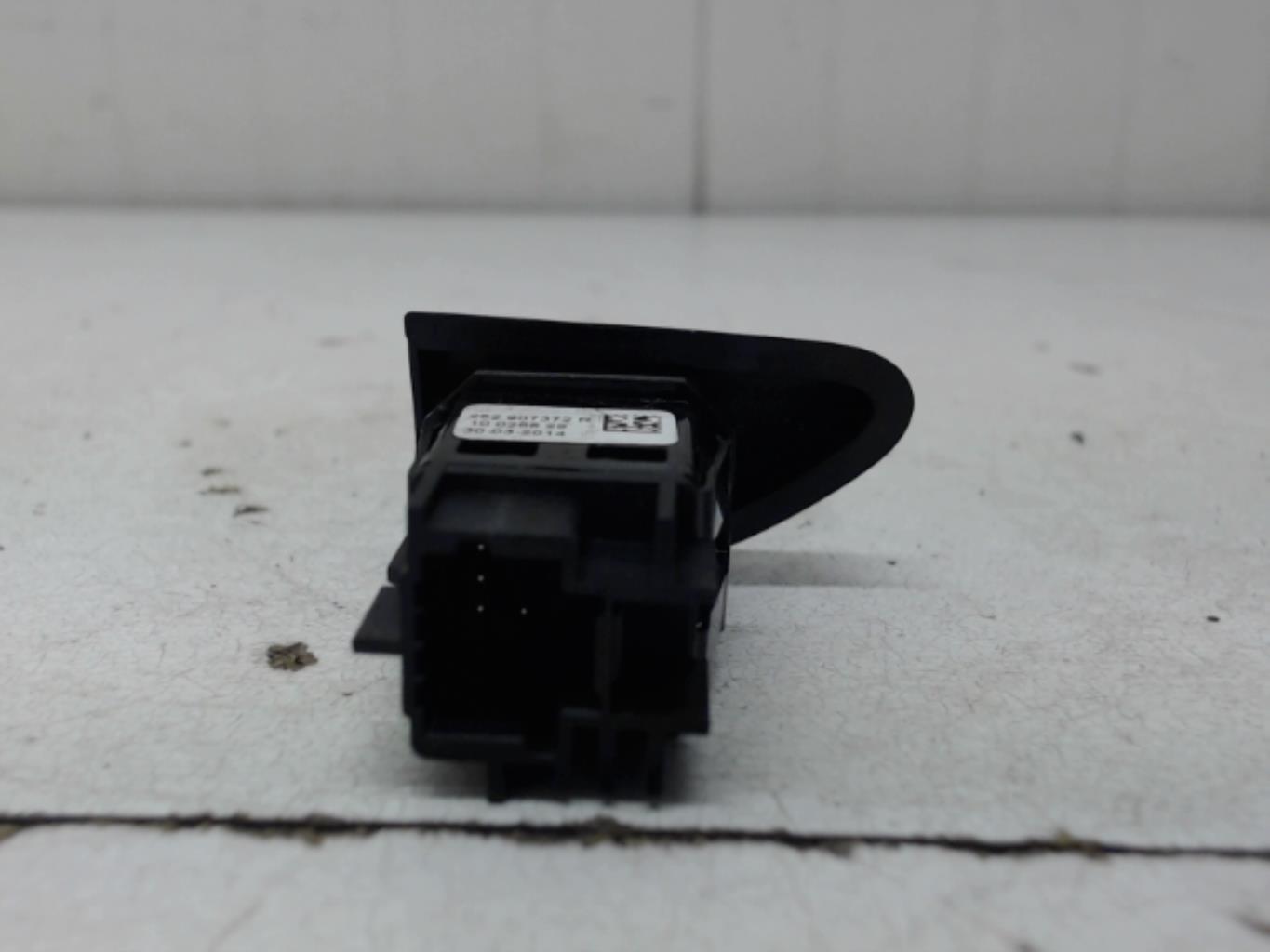 Bouton de warning RENAULT CAPTUR 1 PHASE 1 Essence - 1