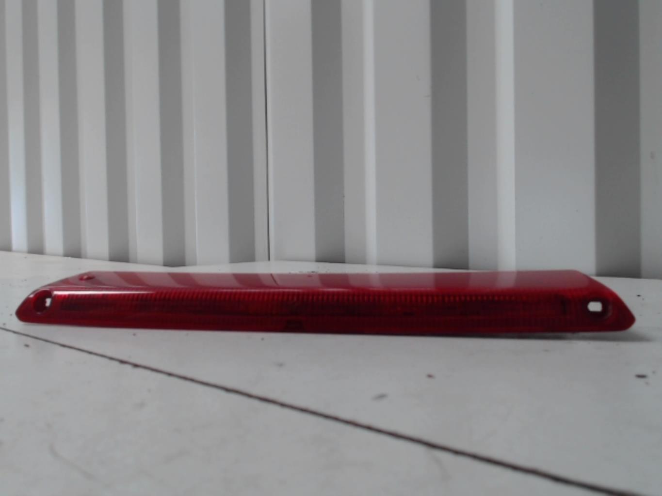 Luce stop centrale FORD FIESTA 6 PHASE 1 Diésel - 1