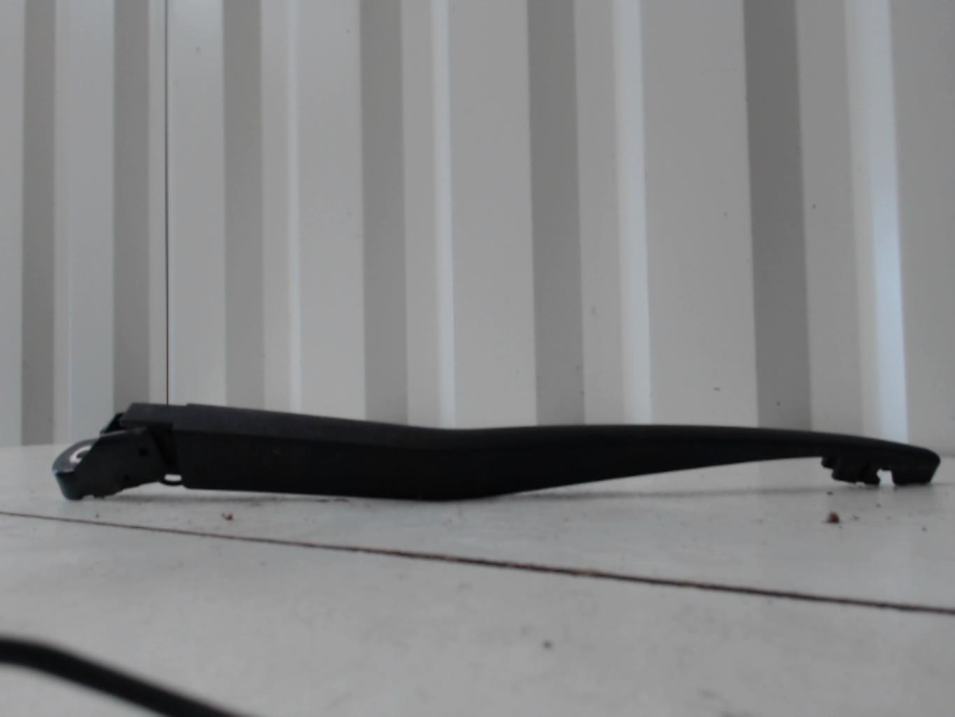 Braccio tergicristallo posteriore NISSAN MICRA 4 PHASE 1 Gasolina - 1