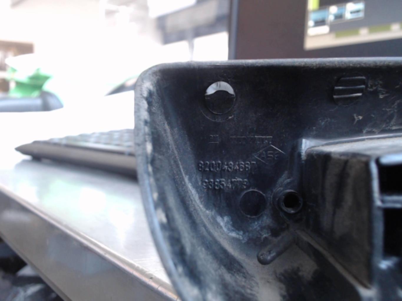 Eclairage de plaque RENAULT TRAFIC 2 PHASE 2 Diesel - 1