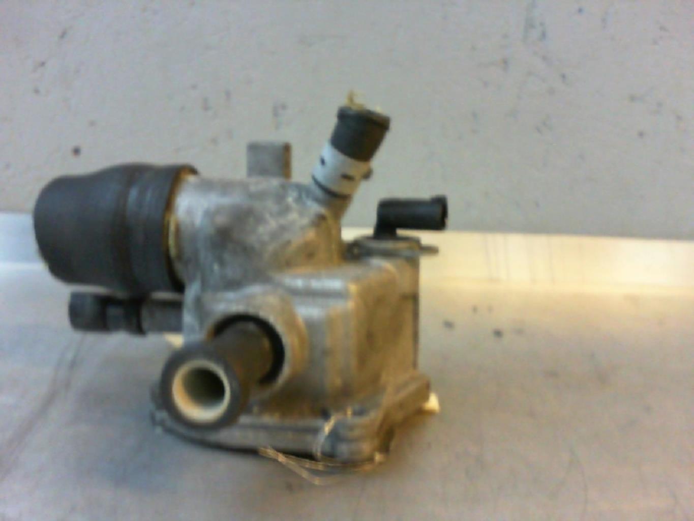 Boitier eau MERCEDES CLASSE C 203 PHASE 1 BREAK Diesel - 1