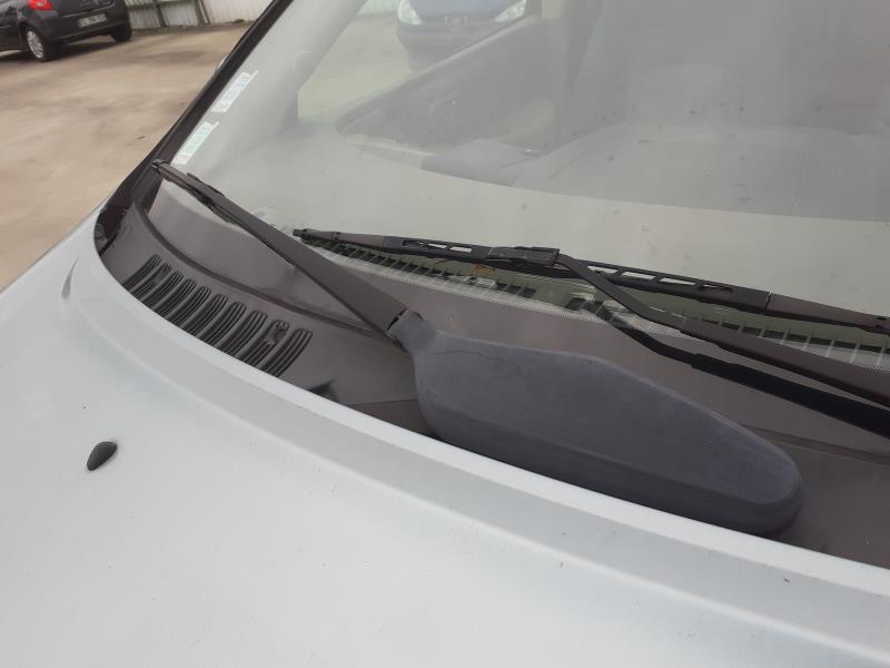 Braccio tergicristallo anteriore destro NISSAN ALMERA TINO PHASE 1 Gasolina - 1