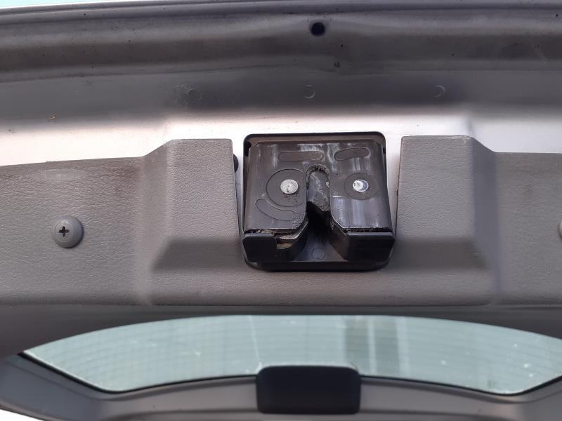 Serrure de coffre MAZDA 2 1 Diesel - 1