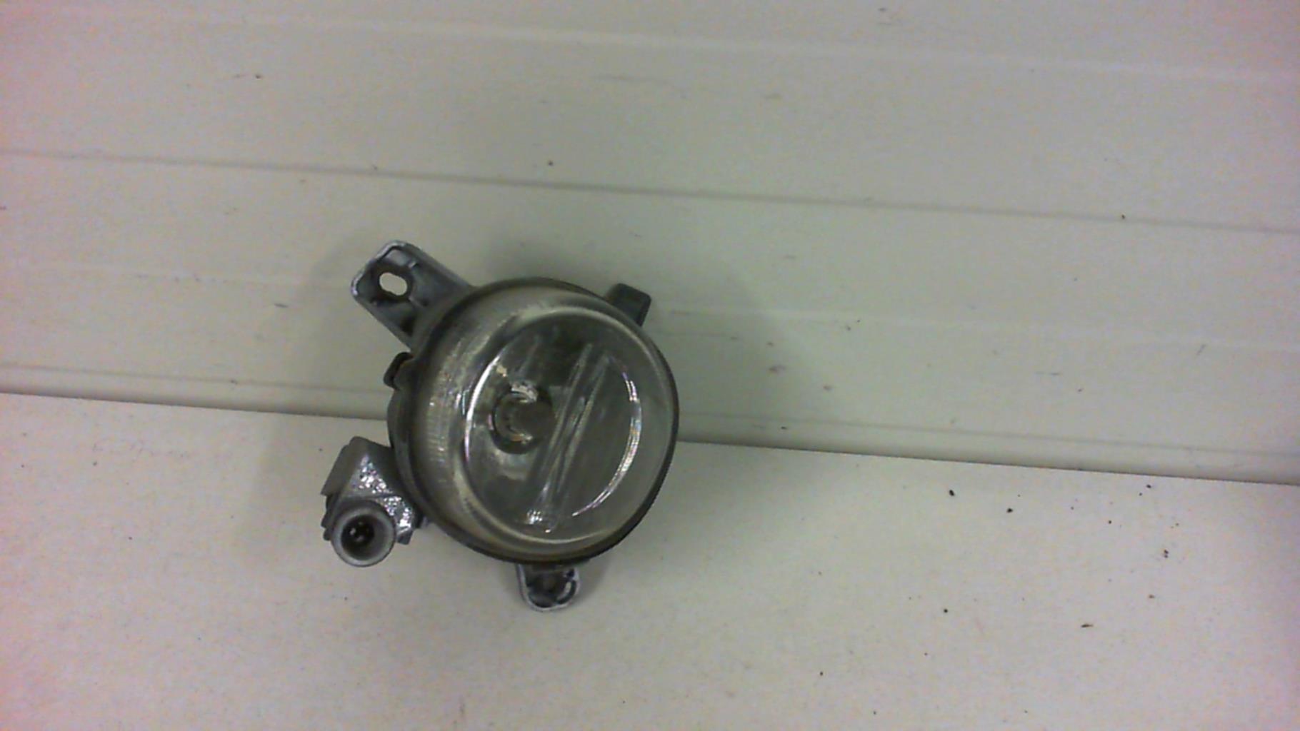 Fendinebbia sinistro (luce) AUDI A4 3 AVANT PHASE 1 BREAK  - 1