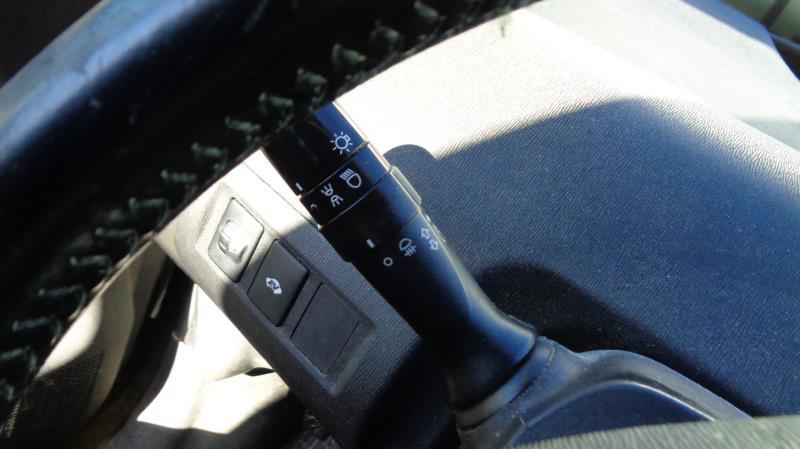 Commodo phare TOYOTA PRIUS 2 Essence/Hybride - 1