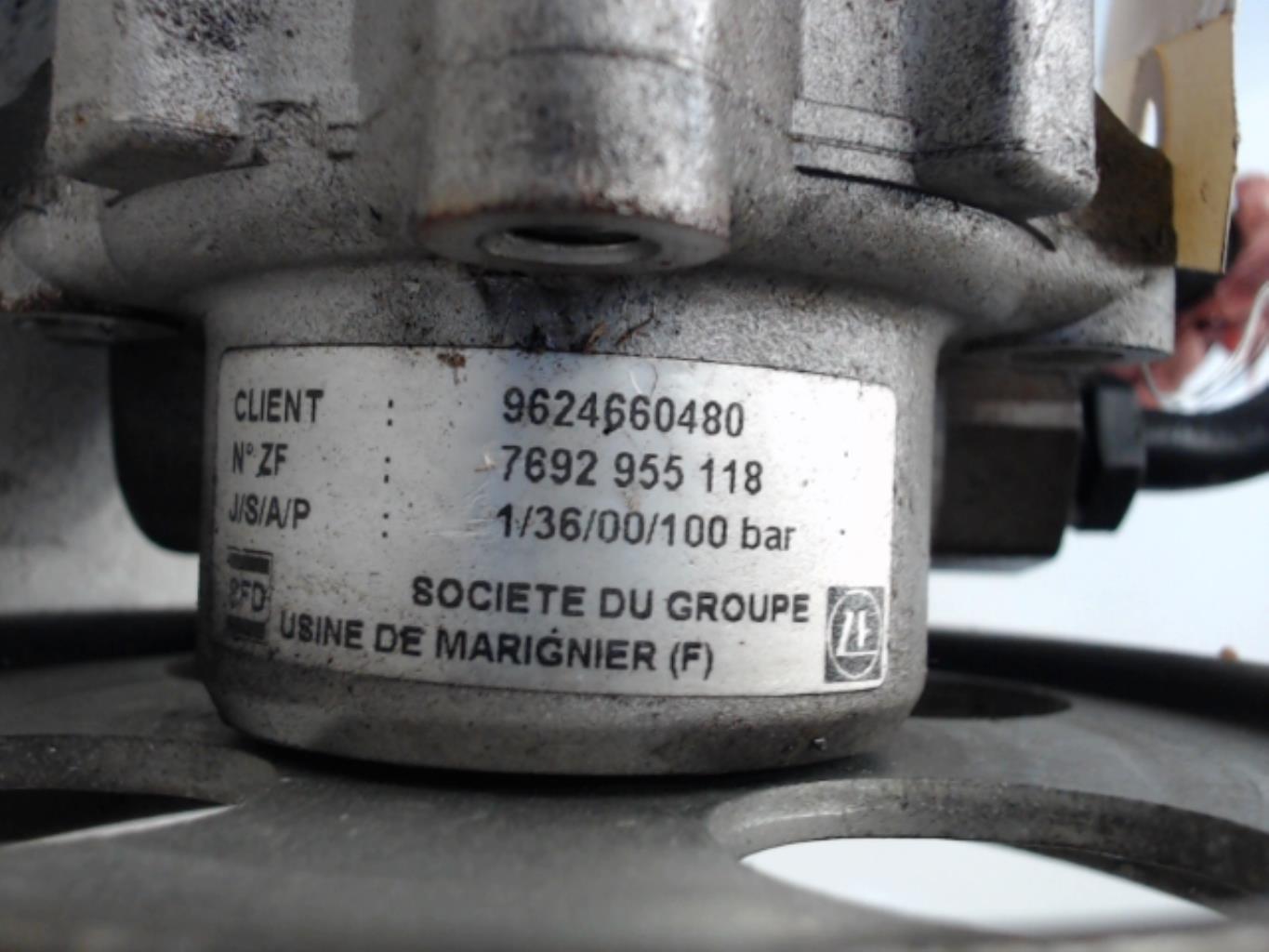 Pompe de direction PEUGEOT 406 COUPE Essence - 1