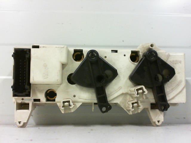 Commande chauffage RENAULT MEGANE 1 PHASE 1 Essence - 1