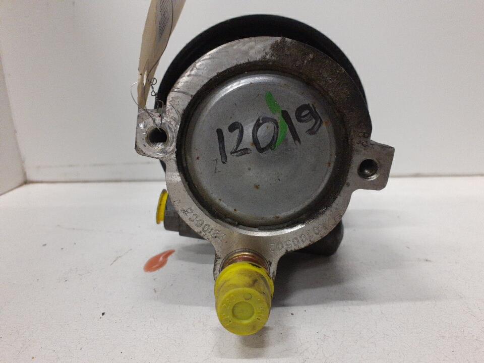 Pompe de direction RENAULT LAGUNA 2 PHASE 1 Essence - 1