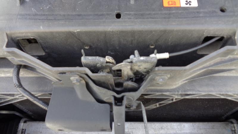 Serrure de capot MAZDA 3 1 PHASE 2 Diesel - 1