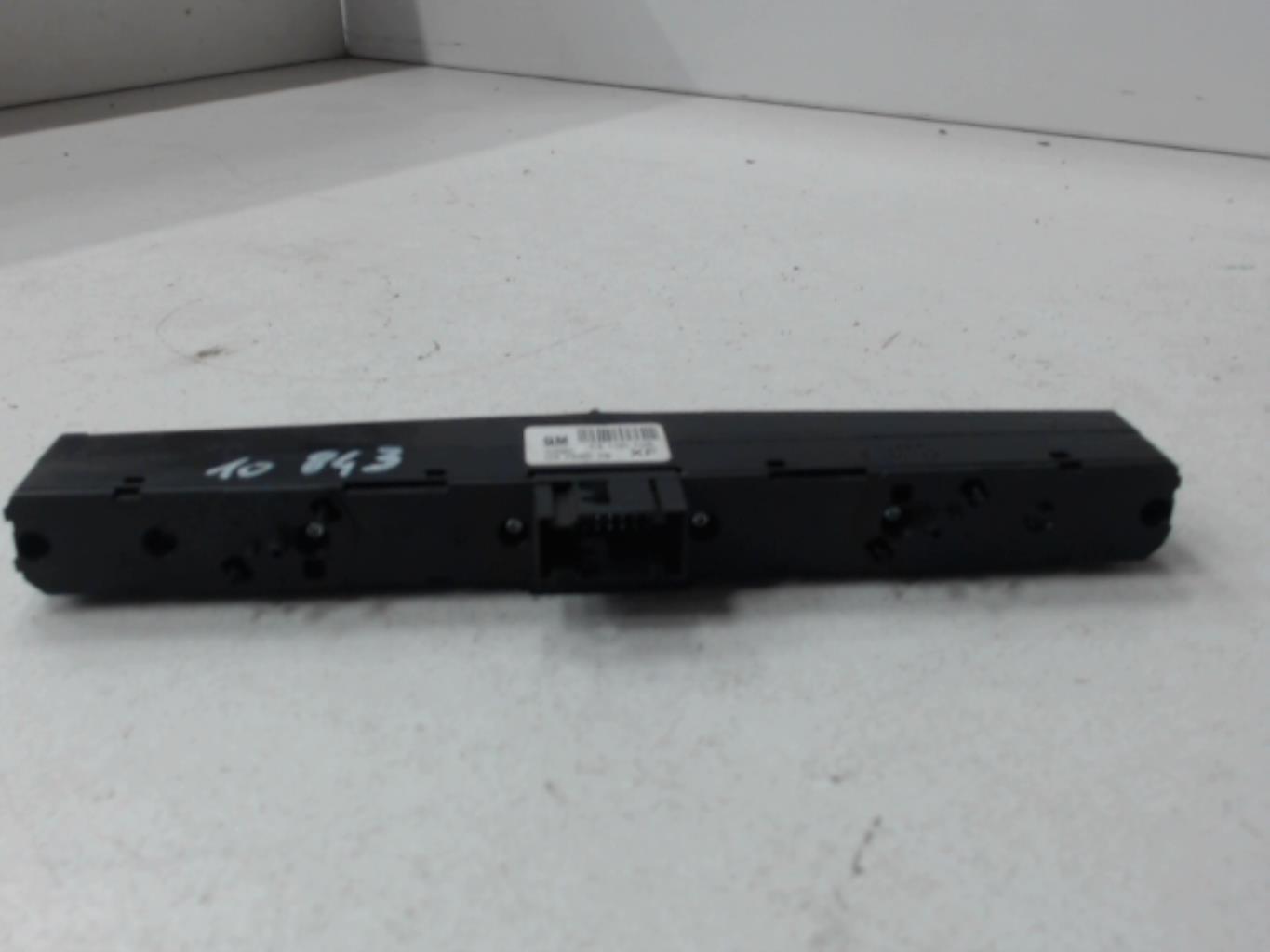 Bouton de warning OPEL ZAFIRA B PHASE 1 Diesel - 1