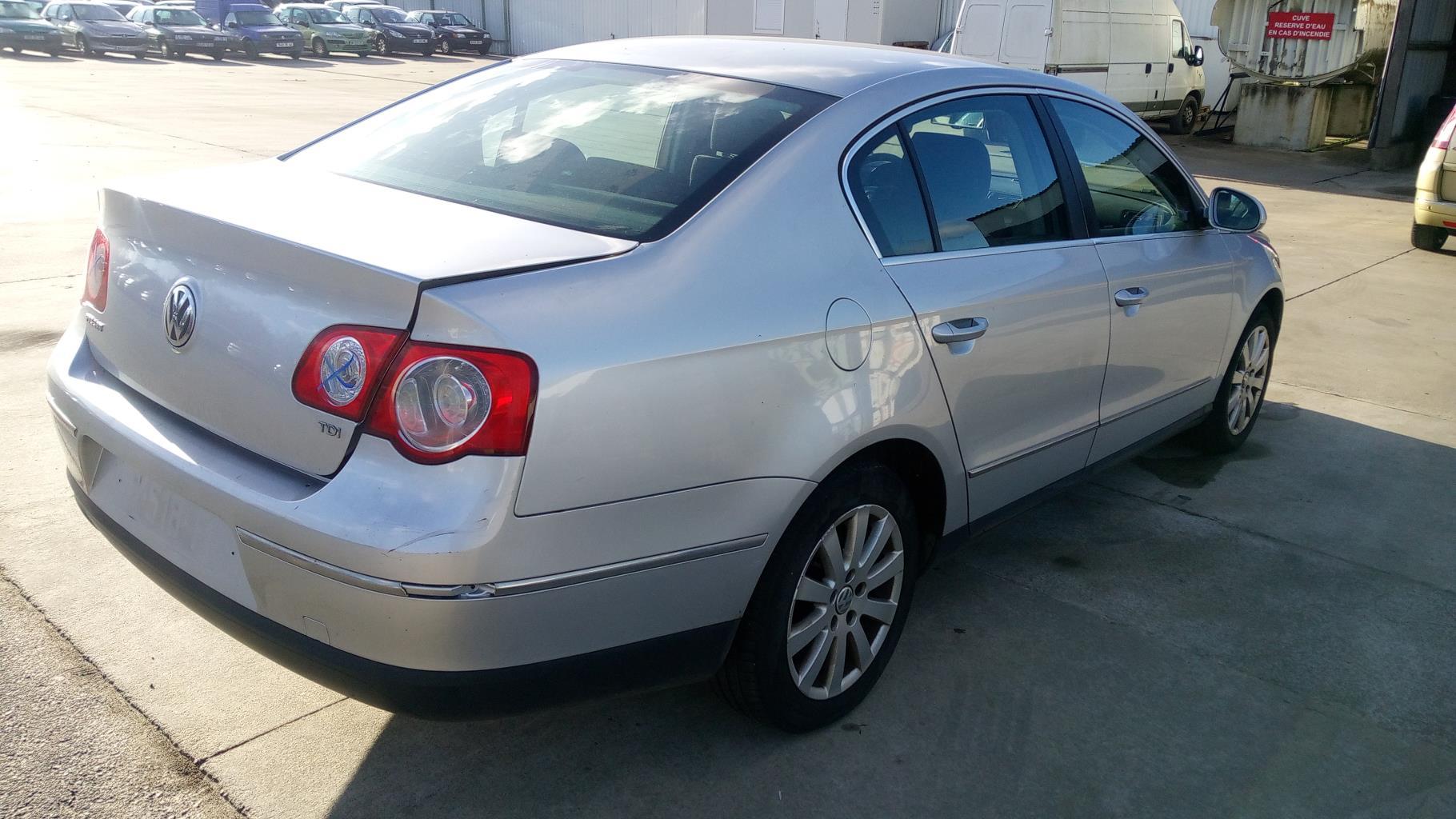 Traversa rinforzo paraurti posteriore VOLKSWAGEN PASSAT 5 Diésel - 1