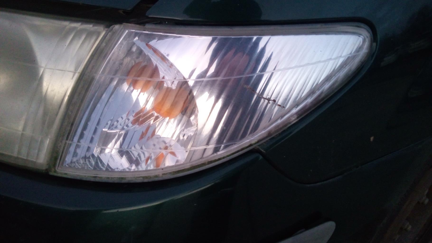 Gruppo ottico anteriore secondario sinistro (luci)(freccia) MAZDA PREMACY Gasolina - 1
