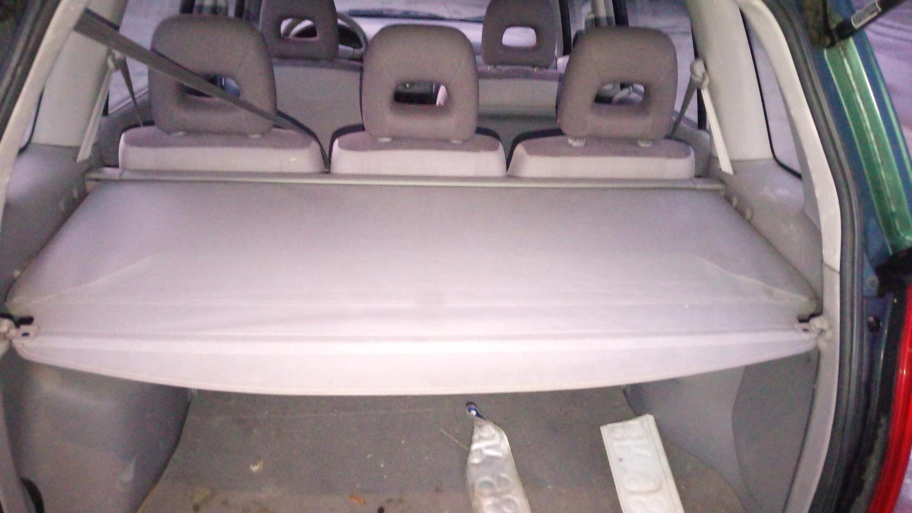 Plage arriere MAZDA PREMACY Essence - 1