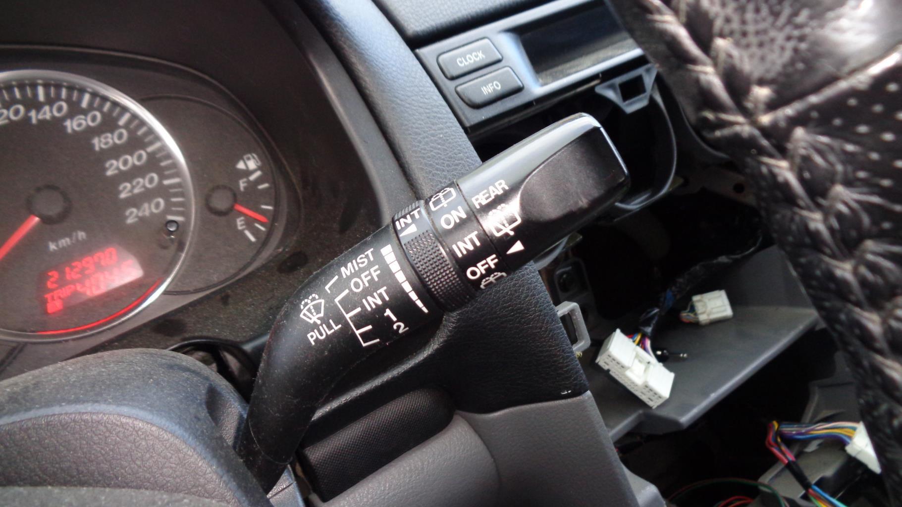 Commodo d'essuie glaces MAZDA 6 1 PHASE 1 Essence - 1