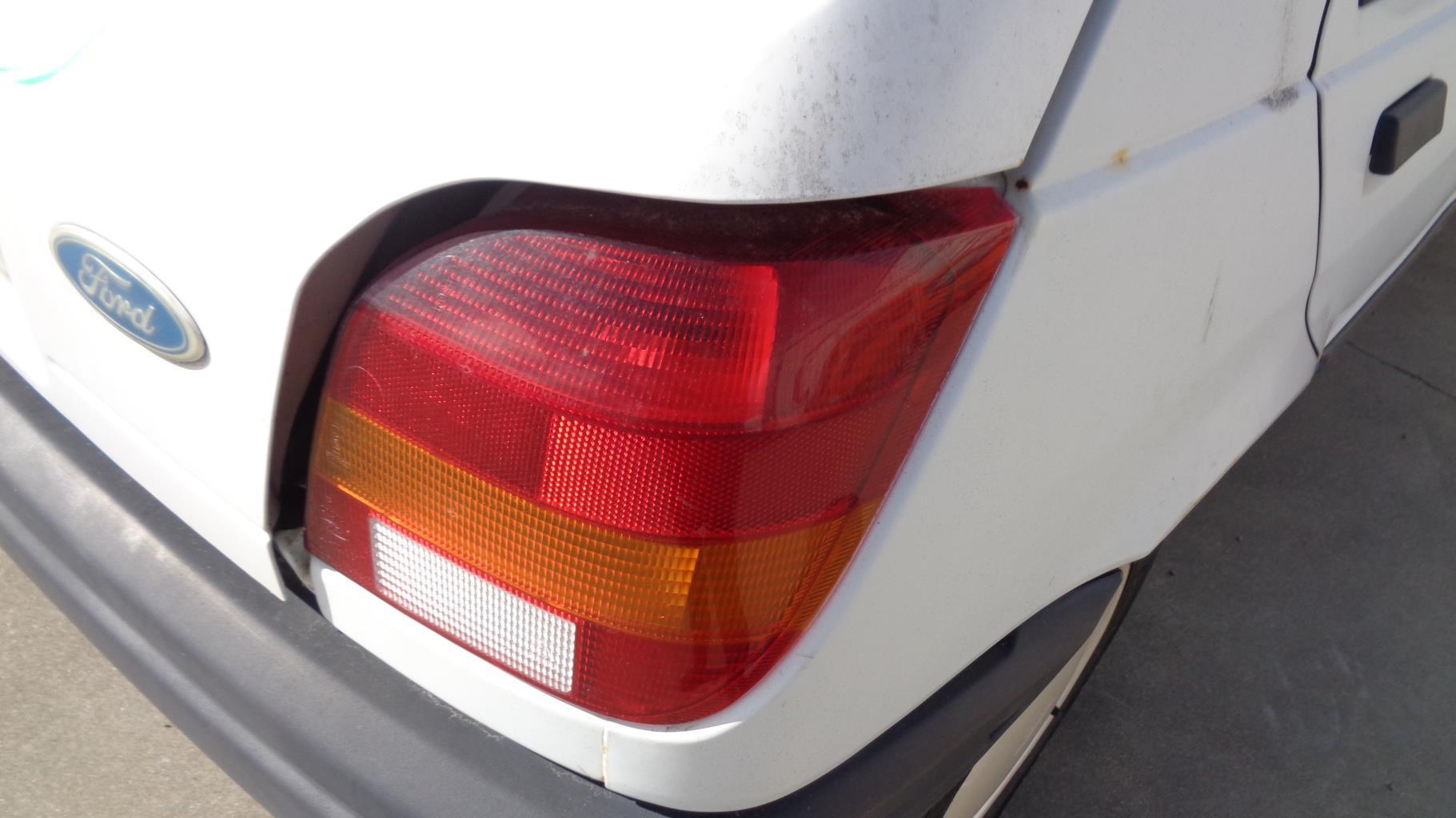 Fanale posteriore principale destro (luci) FORD FIESTA 3 PHASE 1 Gasolina - 1