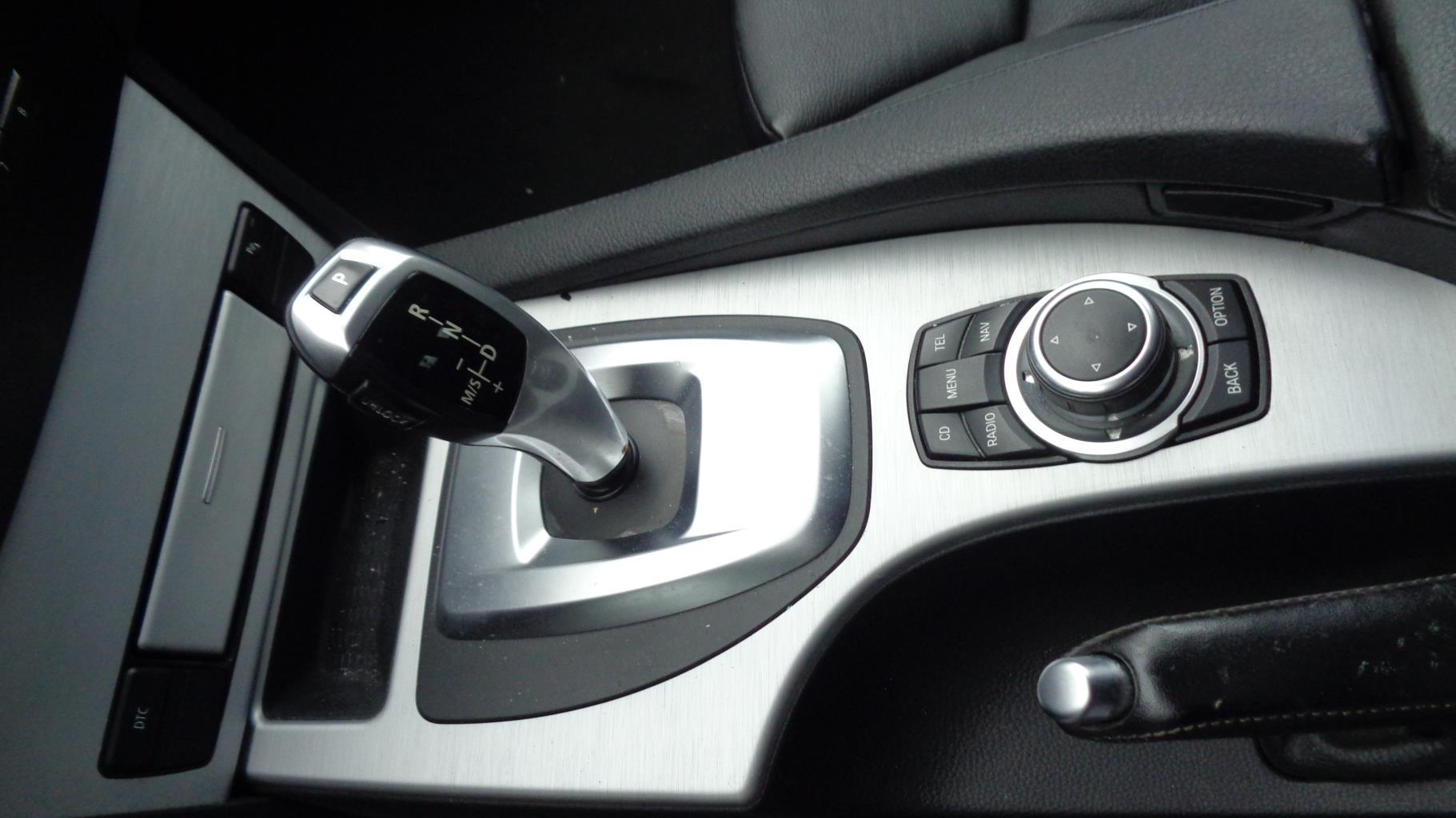 Levier de vitesses BMW SERIE 5 E61 TOURING PHASE 2 BREAK Diesel - 1