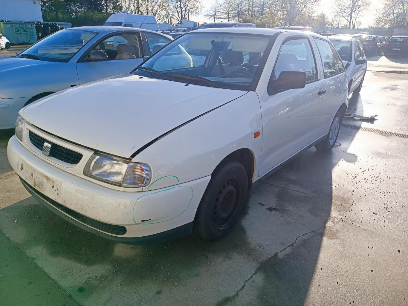 Capot SEAT IBIZA 2 PHASE 2 Essence - 1