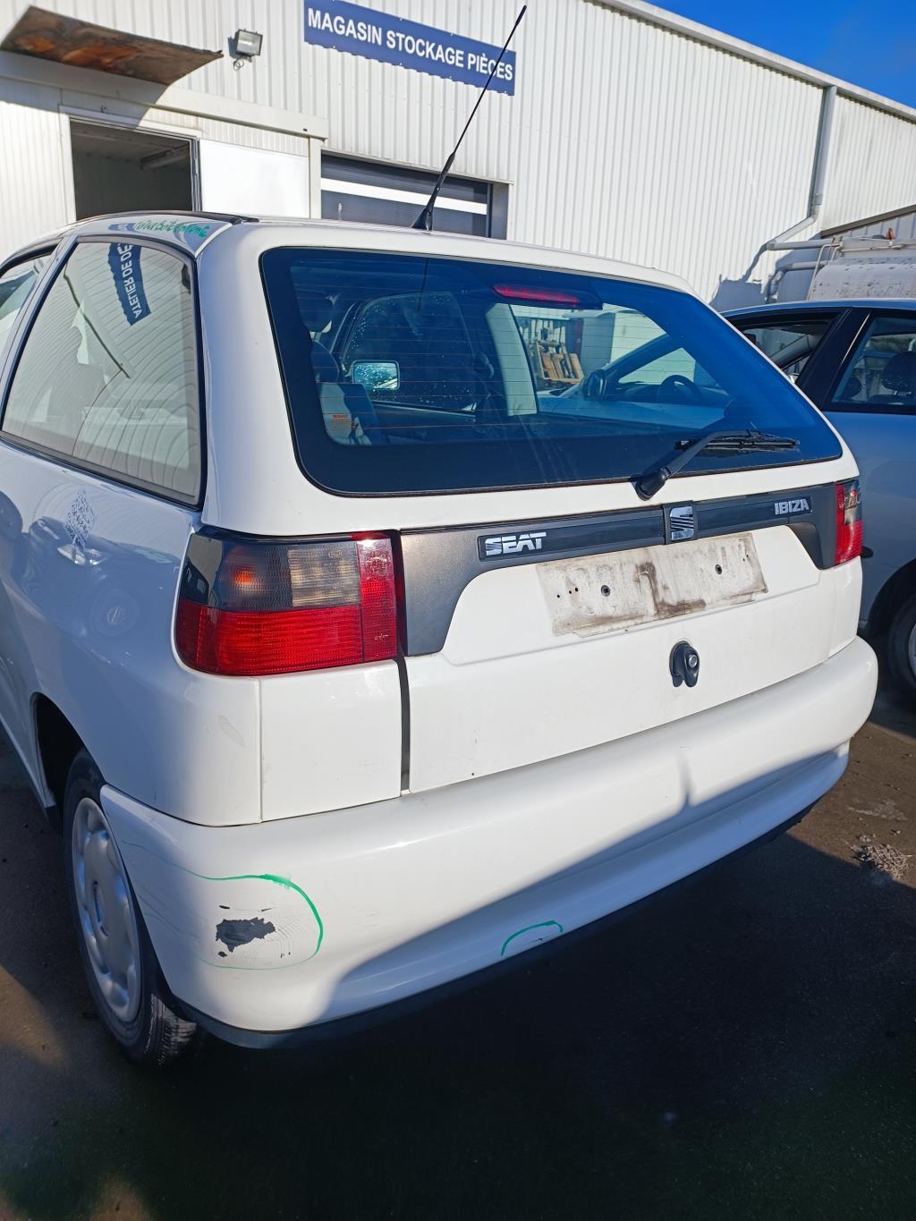 Paraurti posteriore SEAT IBIZA 2 PHASE 2 Gasolina - 1