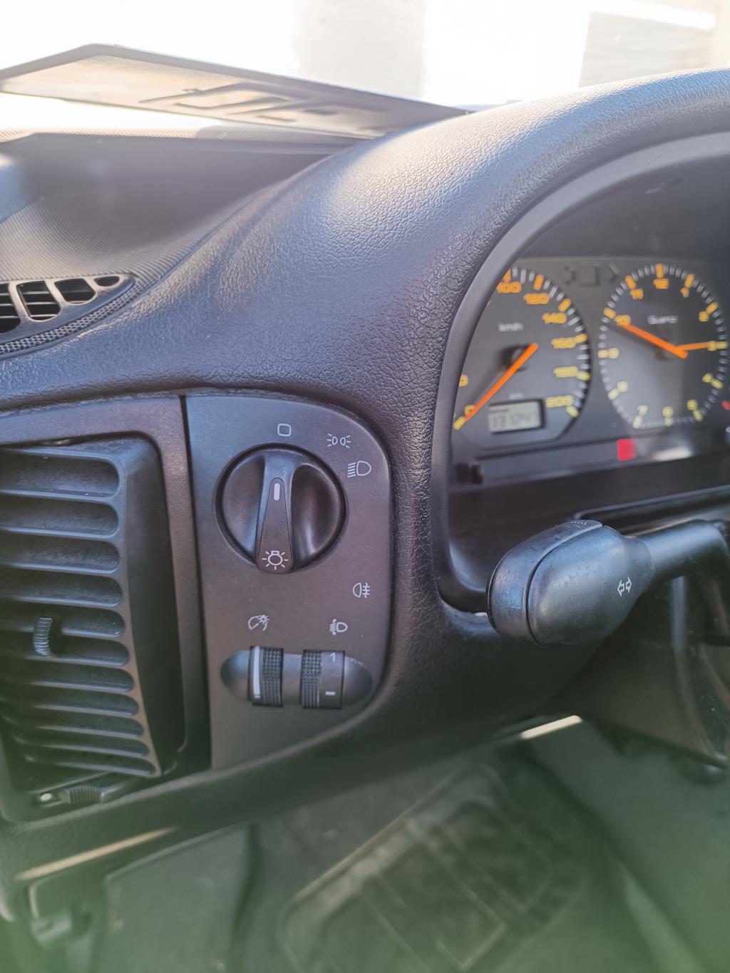 Commande de phare SEAT IBIZA 2 PHASE 2 Essence - 1