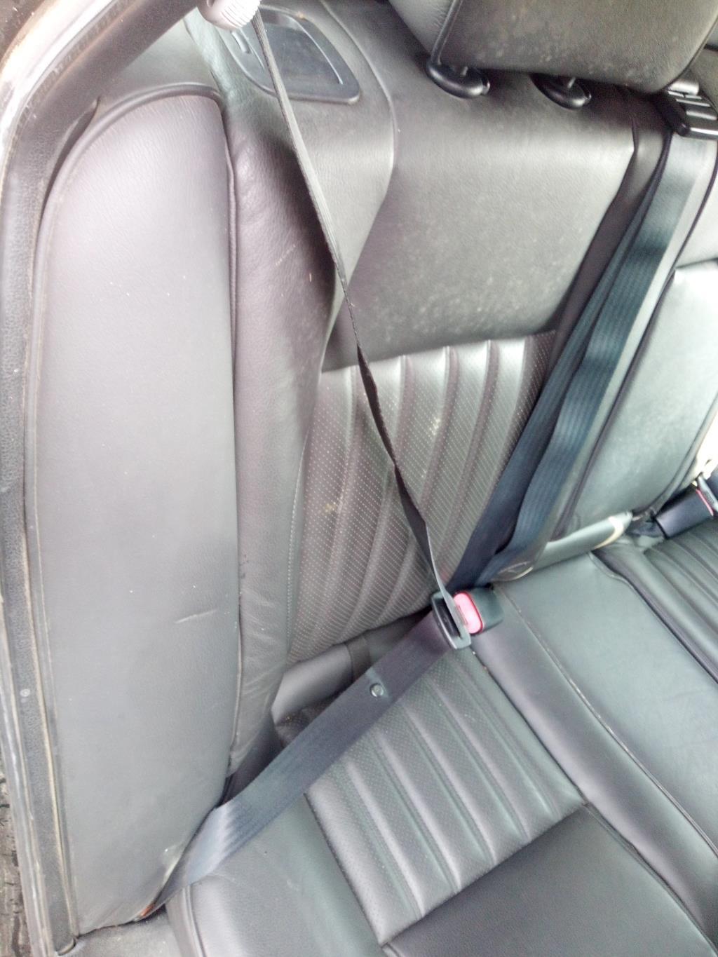 Aggancio cintura sicurezza posteriore destro ALFA ROMEO 156 PHASE 1 BREAK Diésel - 1