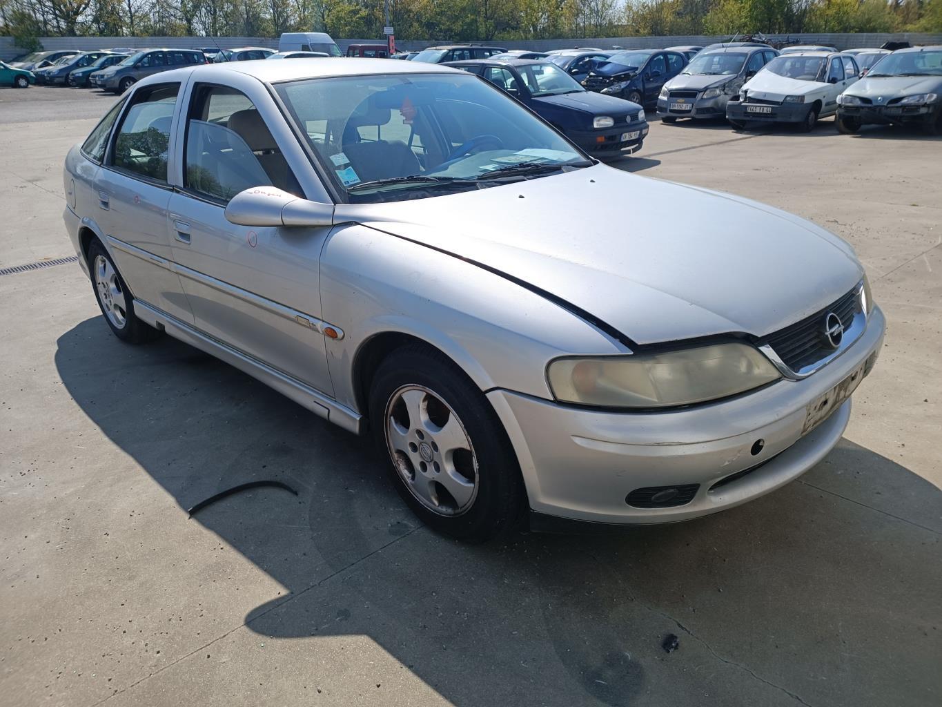 Braccio tergicristallo anteriore destro OPEL VECTRA B PHASE 2 Diésel - 1
