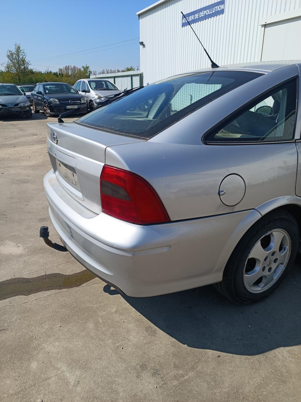 Fanale posteriore principale destro (luci) OPEL VECTRA B PHASE 2 Diésel - 1